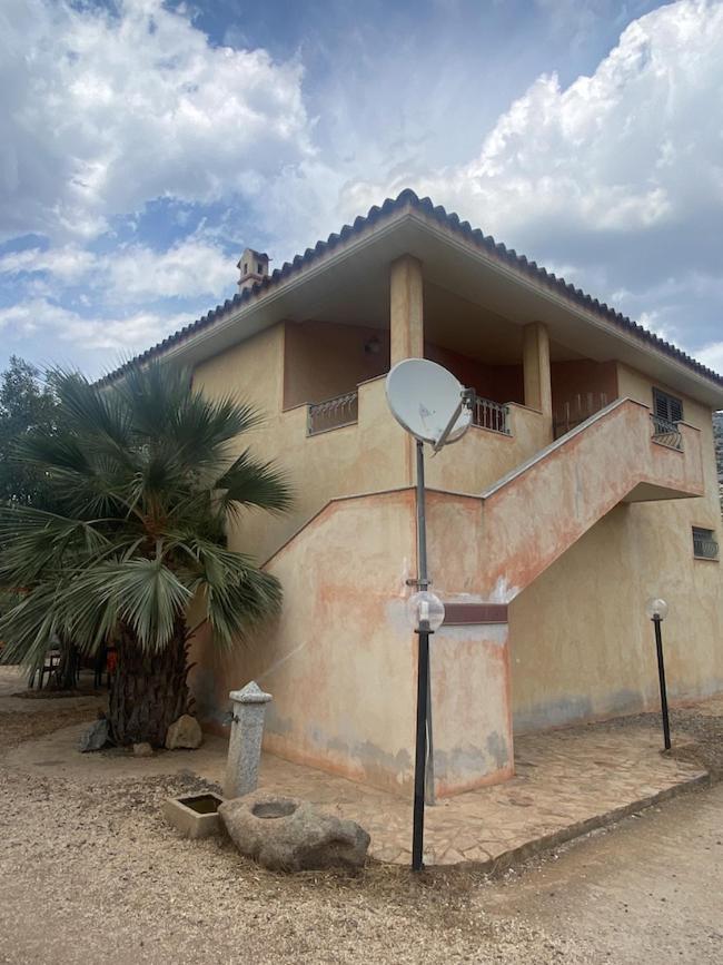 Villa Marras Galtellì المظهر الخارجي الصورة